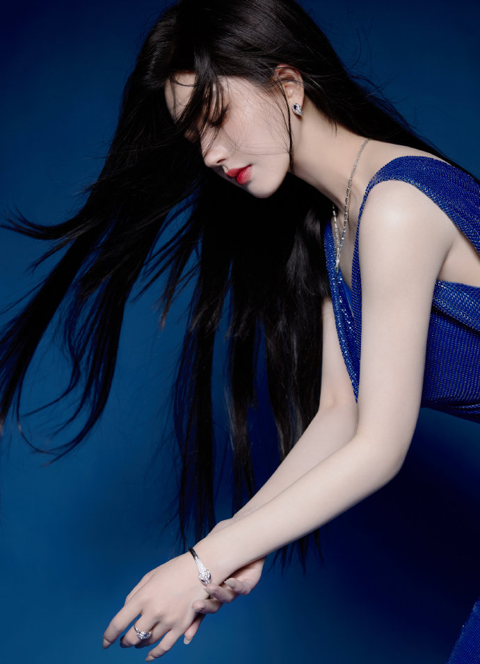 漂亮的继8》免费中字V2九游会网址是多少《年轻