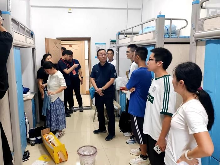 与技术学院开展本科新生系列入学教育j9九游会(中国)网站计算机科学(图3)